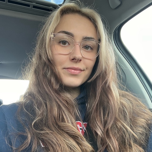 Meet your Posher, Emma joy - Picture 4 of 7